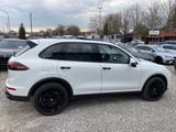 Porsche Cayenne S Diesel*4.2 V8*LEDER*BI-XENON*PANO*KAM* - Porsche Cayenne in Augsburg