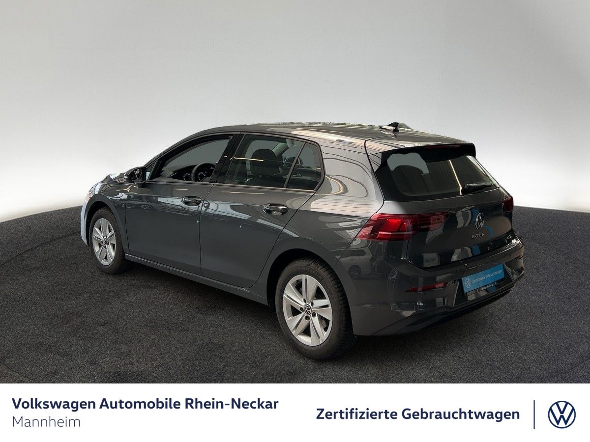Volkswagen Golf - Bild 4