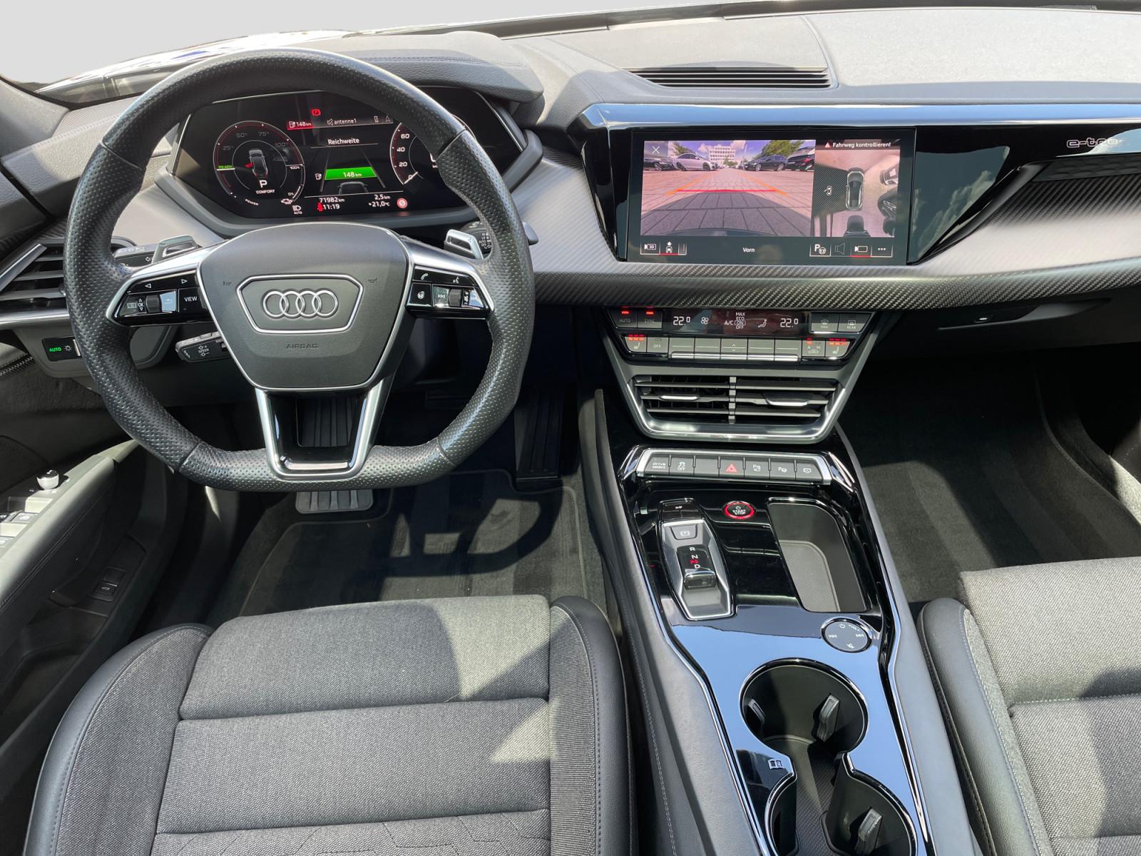Audi e-tron GT quattro HUD Matrix B&O Pano