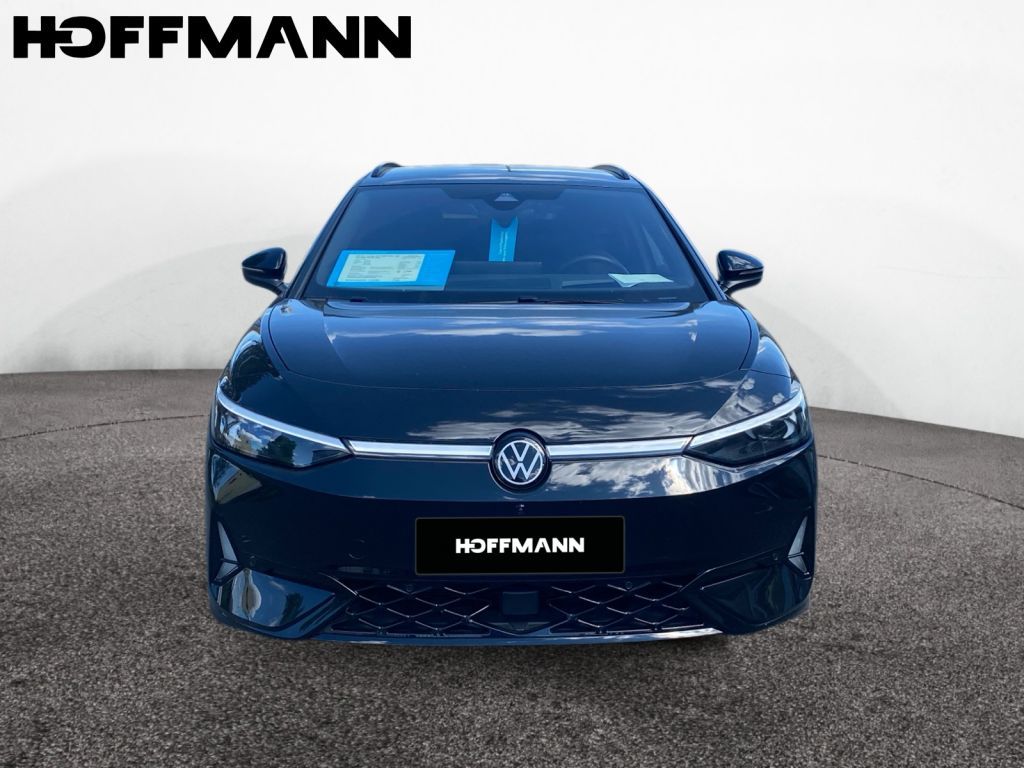 Fahrzeugabbildung Volkswagen ID.7 Tourer 4Motion GTX AHZV DCC Voll