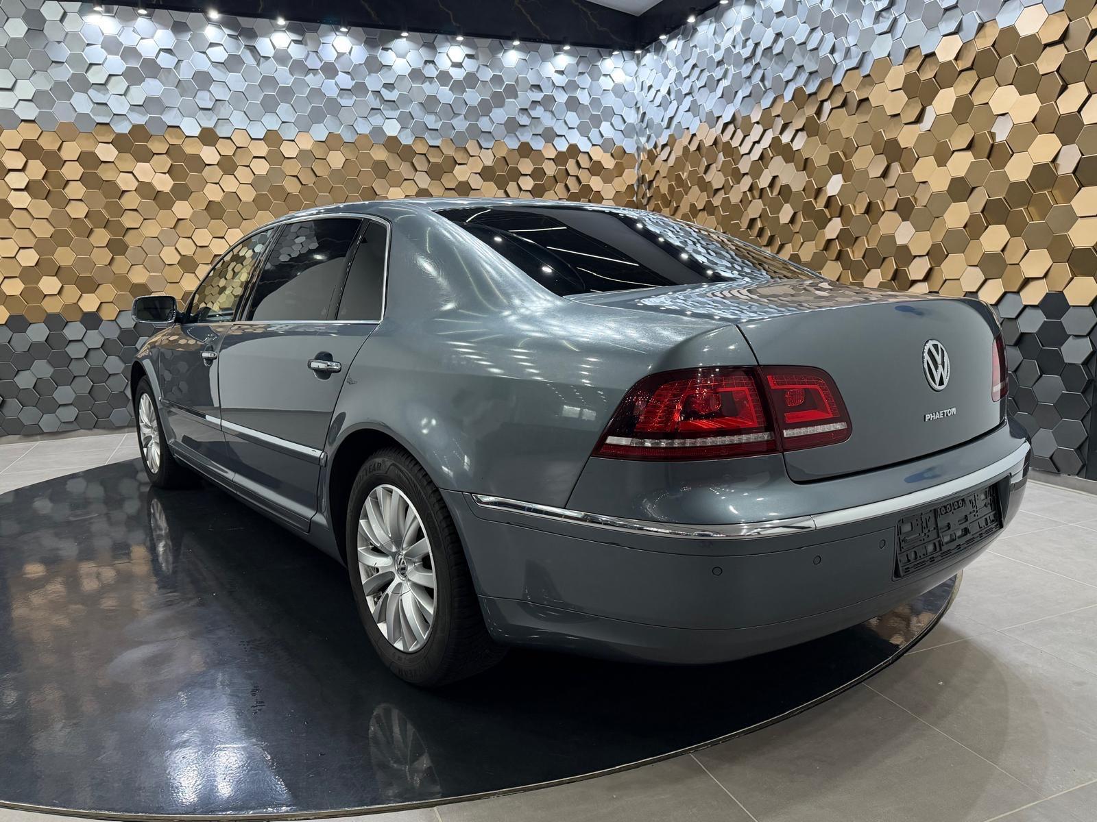 Volkswagen Phaeton V6 TDI 5-Sitzer 4M Lang *94 € pro Monat