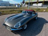 Jaguar E-Type S1 OTS 3,8L auch für größere Fahrer - graue Jaguar E-Type