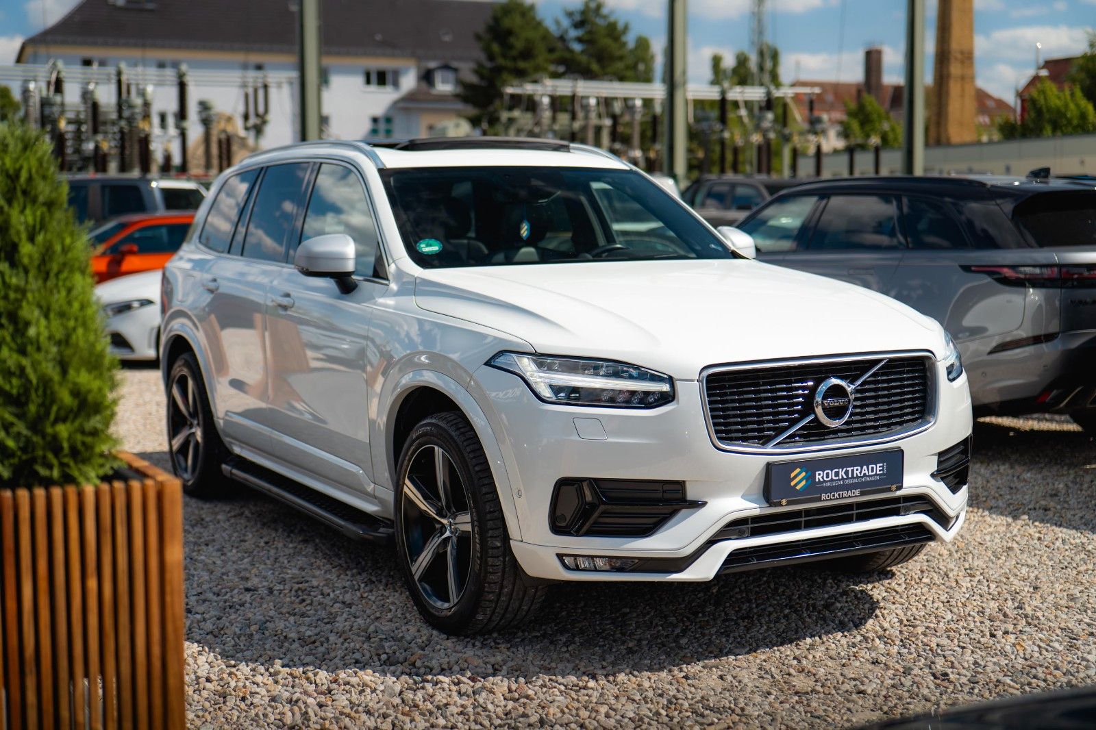 Fahrzeugabbildung Volvo XC90 R Design AWD Night-Paket | ACC | PANO | LED