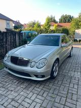 Mercedes-Benz Mercedes E320 CDI AMG DESIGNO AVANTGARDE W211 - Mercedes-Benz E 320 aus 2003: Cdi