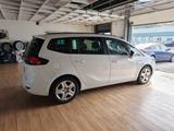 Opel Zafira Tourer 7 Sitzer*Automatik*PDC*Kamera* SHZ - Opel Zafira Tourer mit Diesel-Antrieb: Automatik