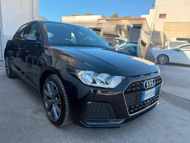 AUDI Audi A1 SPB 25 TFSI S tronic line edition