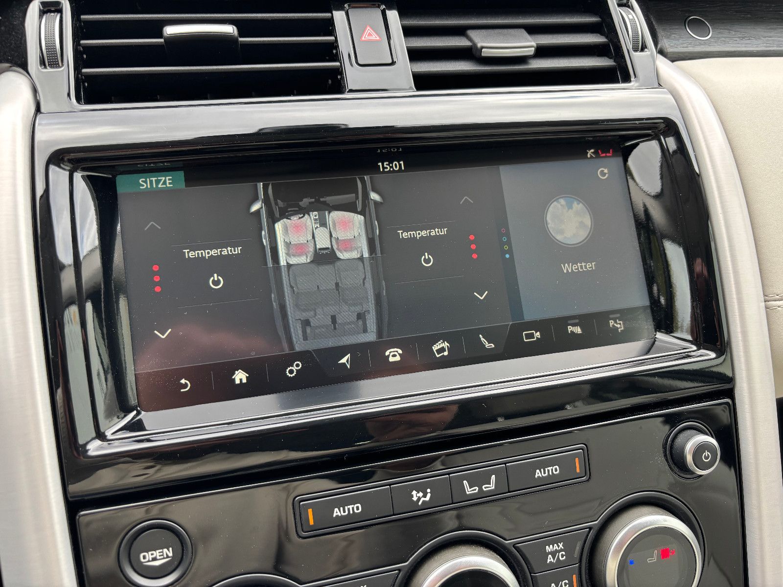 Fahrzeugabbildung Land Rover Discovery 5 HSE SDV6/7-SITZE/PANORAMA/EXCLUSIVE