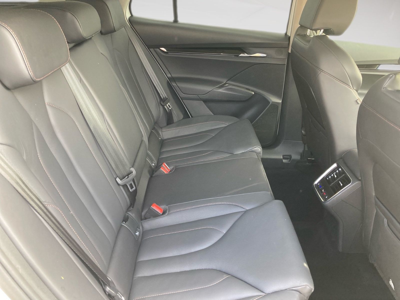 Skoda Enyaq - Bild 11