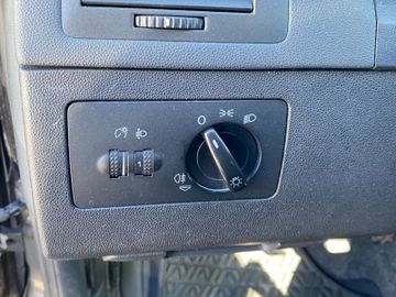 Fahrzeugabbildung SKODA Fabia 1.2 Combi*Klimaanlage*5-türig*ABS*AHK*