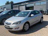 Opel Astra 1.4 Turbo Innovation/2.Ha/Sitzh./Alus/Gepl - Opel Astra aus 2011: Turbo