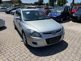 Hyundai i30 Edition+ Klima Elektr. Fensterheber - Hyundai i30 Gebrauchtwagen in Nürnberg