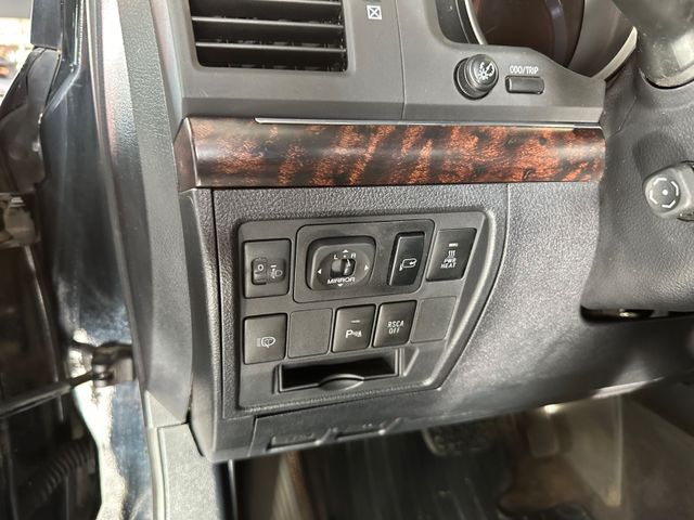 Toyota Land Cruiser 200 Executive