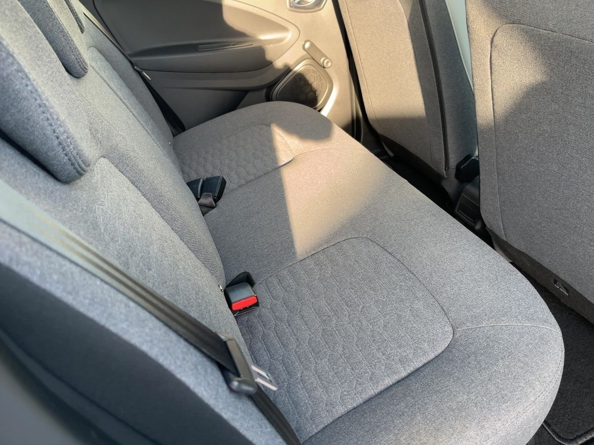 Fahrzeugabbildung Renault ZOE Evolution 110 E-Tech 50 (inkl. CCS)