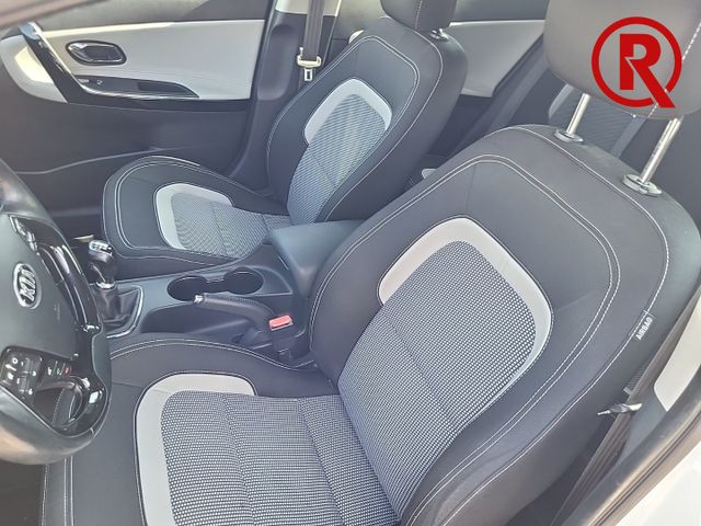 Ceed Dream Team 1.4 CVVT Navi BT Rückfahrkam. Me