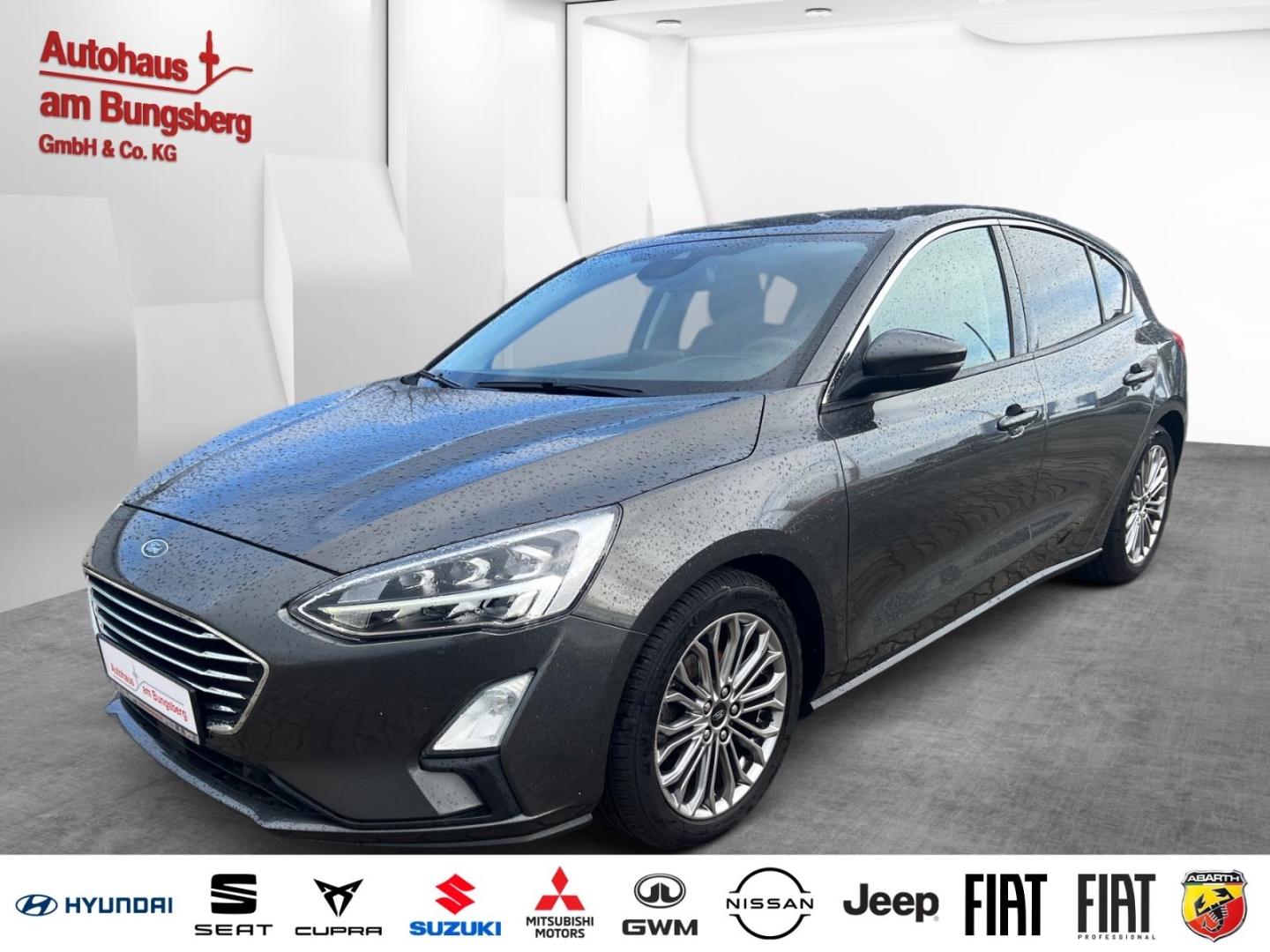 Ford Focus Titanium Navi Soundsystem B & O LED ACC Ap