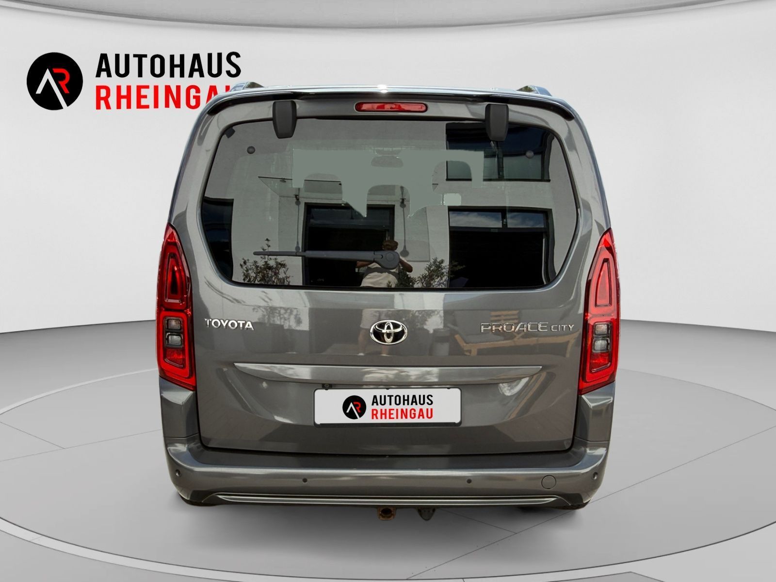 Fahrzeugabbildung Toyota Proace City Verso 1.5 D-4D L1 Executive S/S PANO