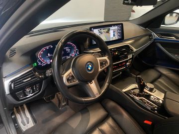 BMW 530 - 11