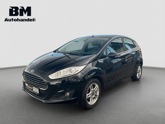 Ford Fiesta Titanium/PDC/KLIMA/SHZ/Zahnriemen NEU!