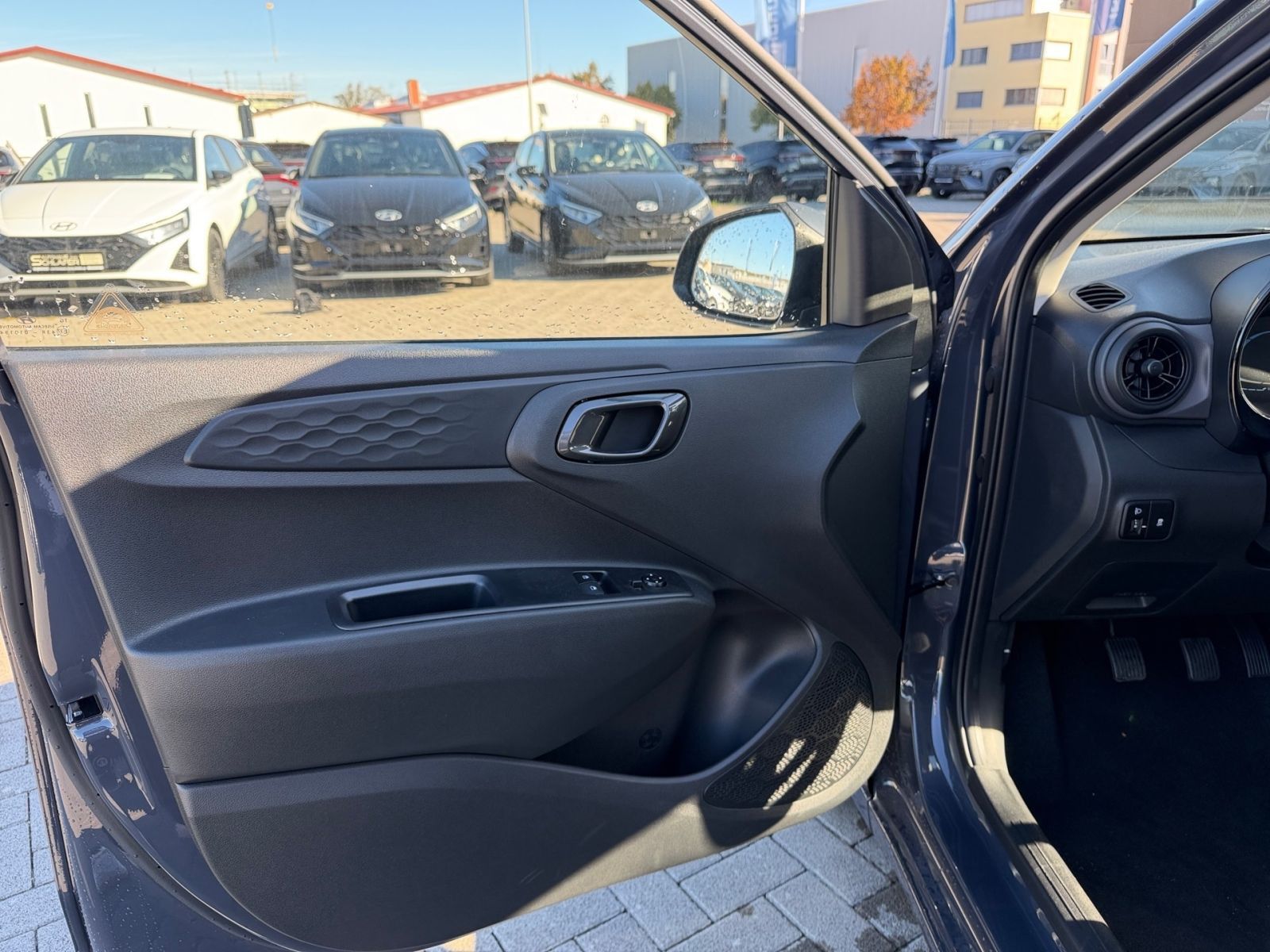 Fahrzeugabbildung Hyundai i10 1.0 Trend Navi Sitzheizung