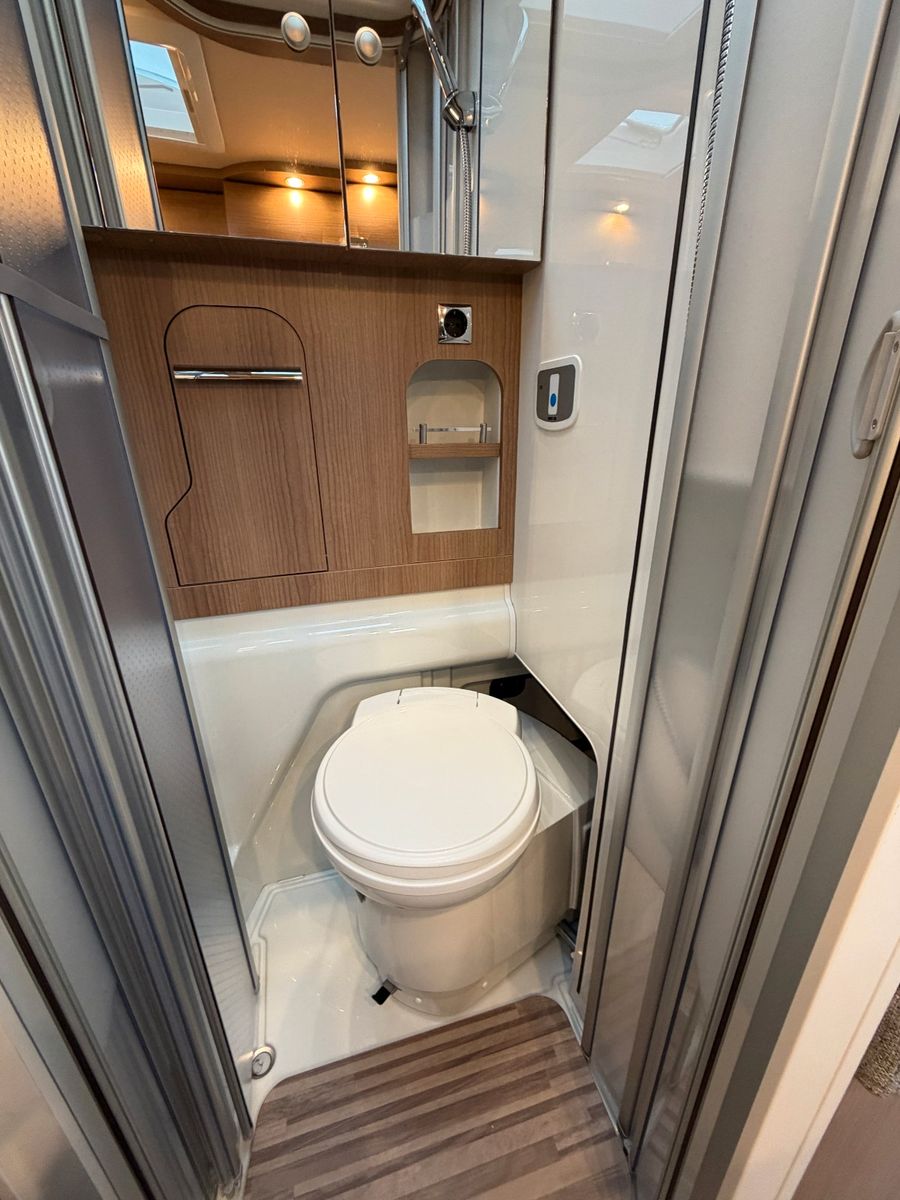 Fahrzeugabbildung Malibu Van compact 540 DB MJ26