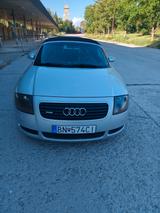 Audi TT Roadster 1.8T quattro 165 kW - cabrio - Audi TT aus 2001: Cabrio