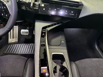 Peugeot 5008 Hybrid 145 GT Exclusive AHK7-Sitze360 Kam