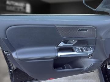 2023 Mercedes-BENZ EQB — миниатюра 24