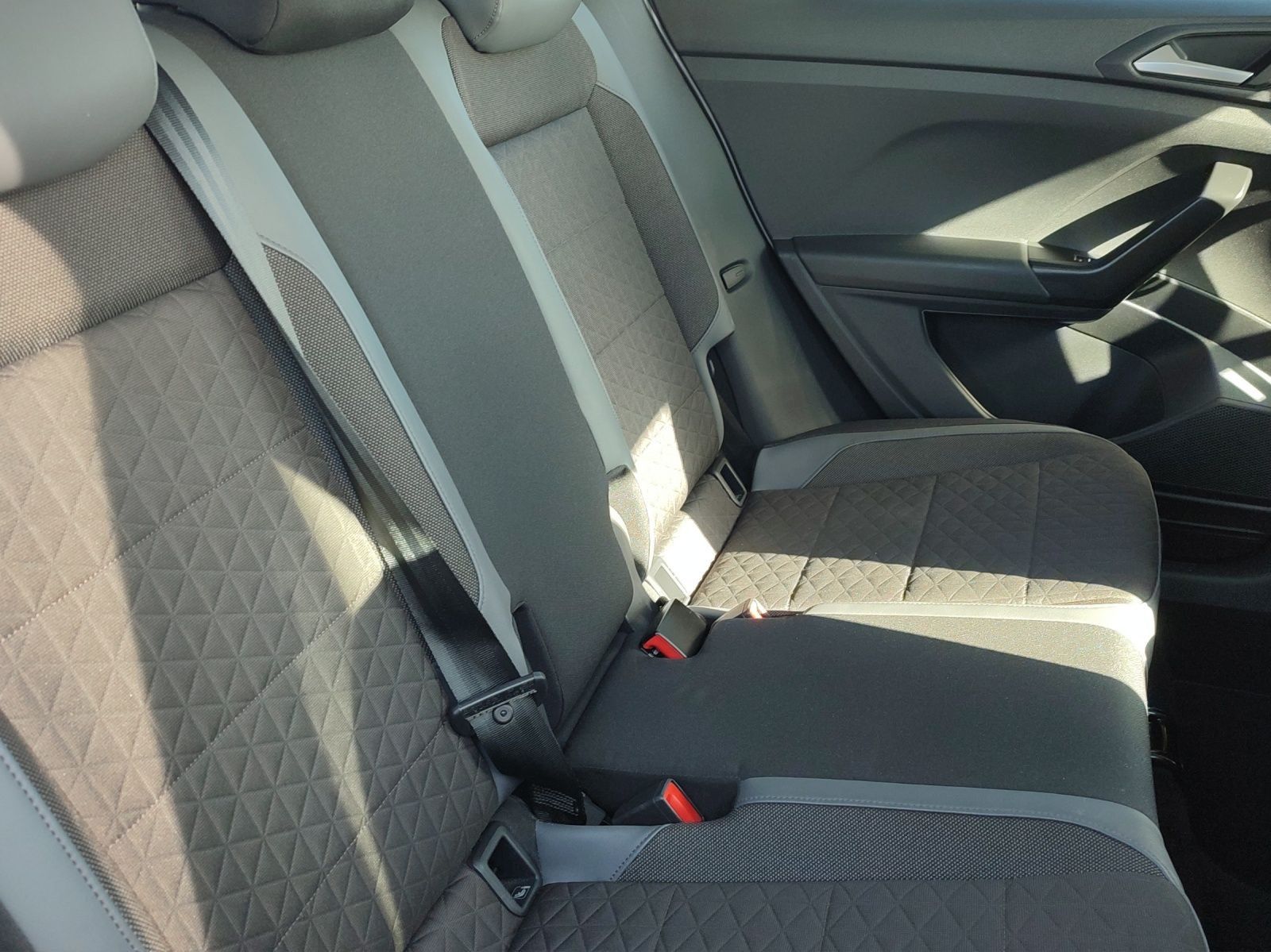 Volkswagen T-Cross - Bild 17