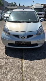 Toyota Aygo 1.0 l - Toyota aus 2005: Aygo