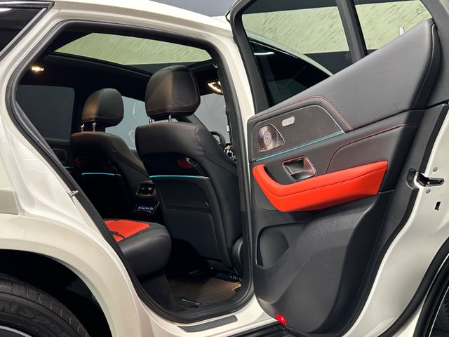R.W. Exclusive Cars