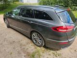 Ford Mondeo 2,0 Hybrid Vignale Automatik - Ford Mondeo in Lübeck