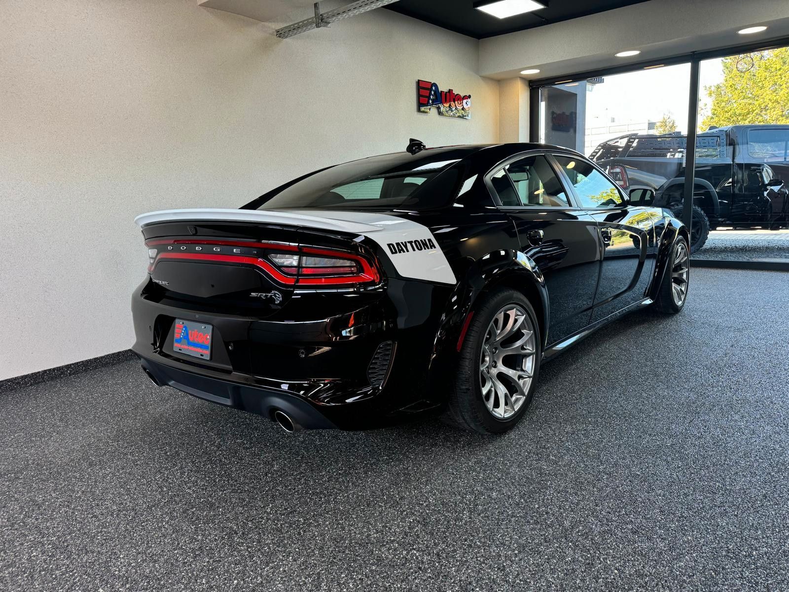 Fahrzeugabbildung Dodge SRT HELLCAT DAYTONA WIDEBODY NR. 486 VON 501