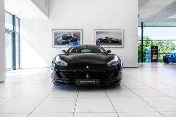 صورة مصغرة 18 لـ 2017 Ferrari GTC4LUSSO