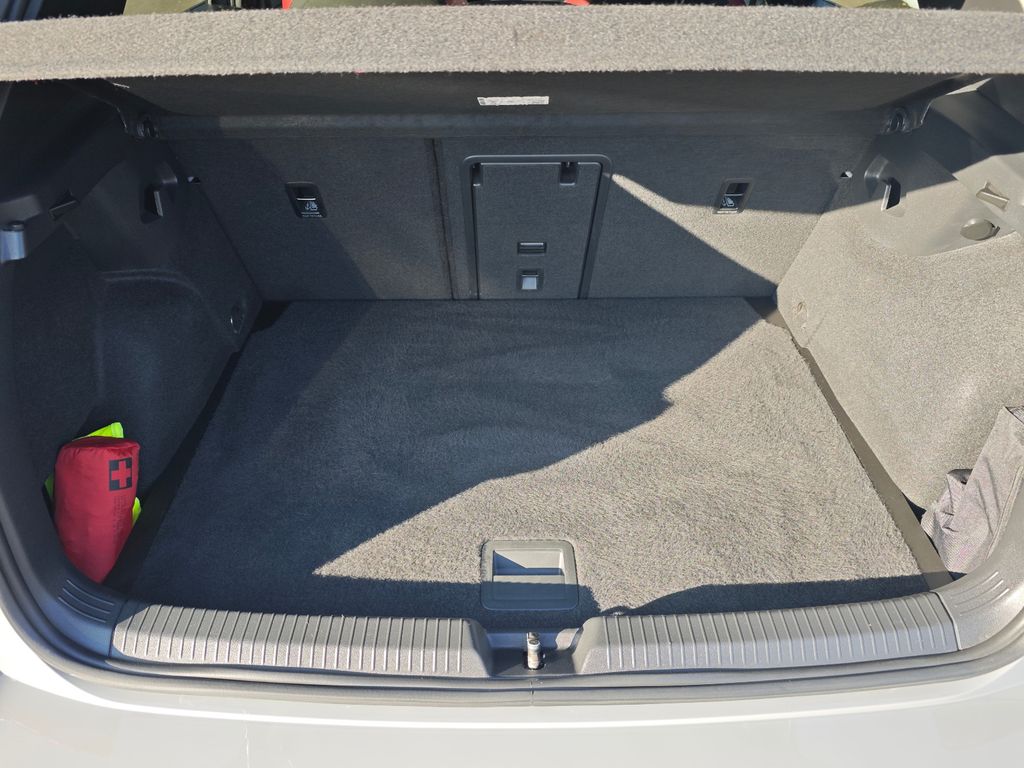 VW Golf VIII GTI Black Style 245PS #ACC #18* VW Golf VIII GTI Black Style 245PS #ACC #18*