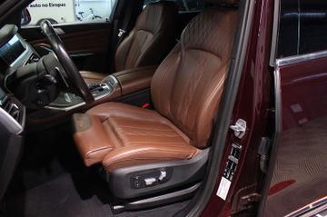 BMW X7 - 10