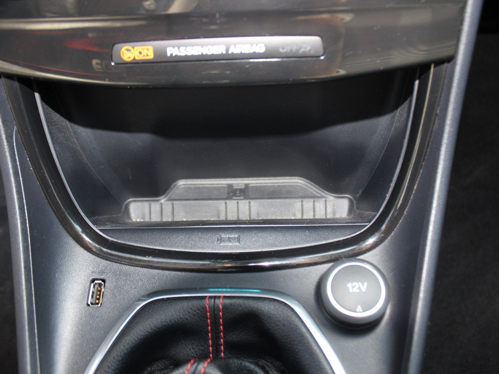 Fahrzeugabbildung Ford Puma ST-Line X 1,0 EcoBoost Mild Hybrid