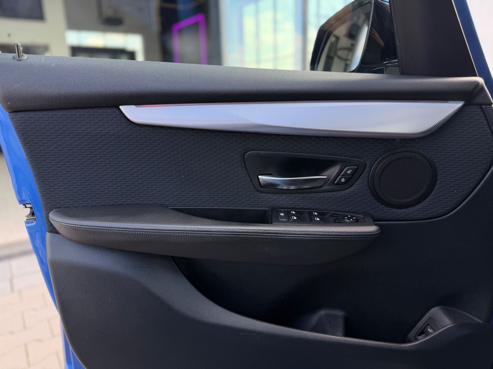 218 Active Tourer M Paket Alcantara