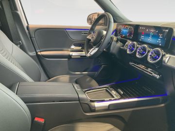 Mercedes GLB 200 - 10