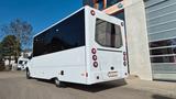 Mercedes-Benz 30 Sitzer Schul- Transferbus 519 Vorlauffahrzeug - Abschleppwagen