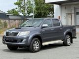 Toyota Hilux Double Cab 2,5 D-4D 144 City - Toyota Hilux: Allradantrieb, 2.5