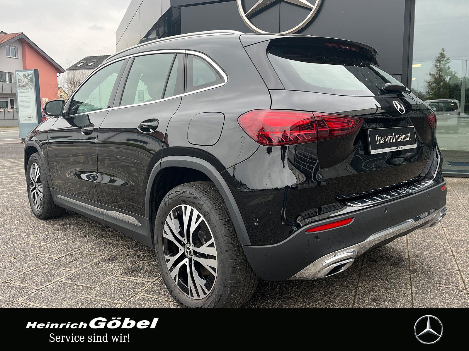 Fahrzeugabbildung Mercedes-Benz GLA 180