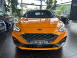 Ford Focus  ST 2.3 B&O RFK LED NAV - Ford Focus: Orange