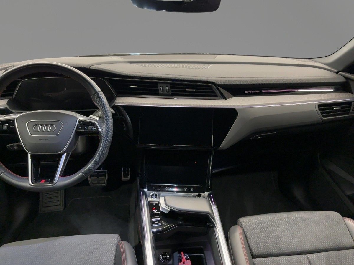 Audi Q8 e-tron - Bild 12