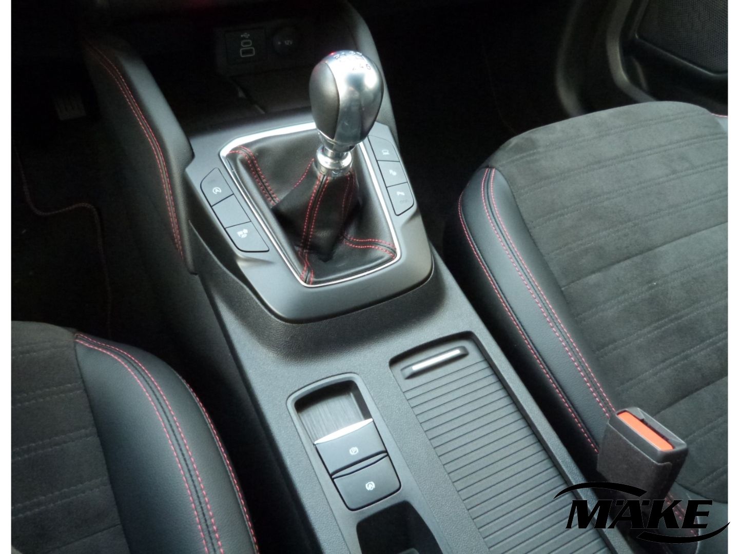 Kuga 1.5 EcoBoost, ST-Line, AHK, Navi, Digitales