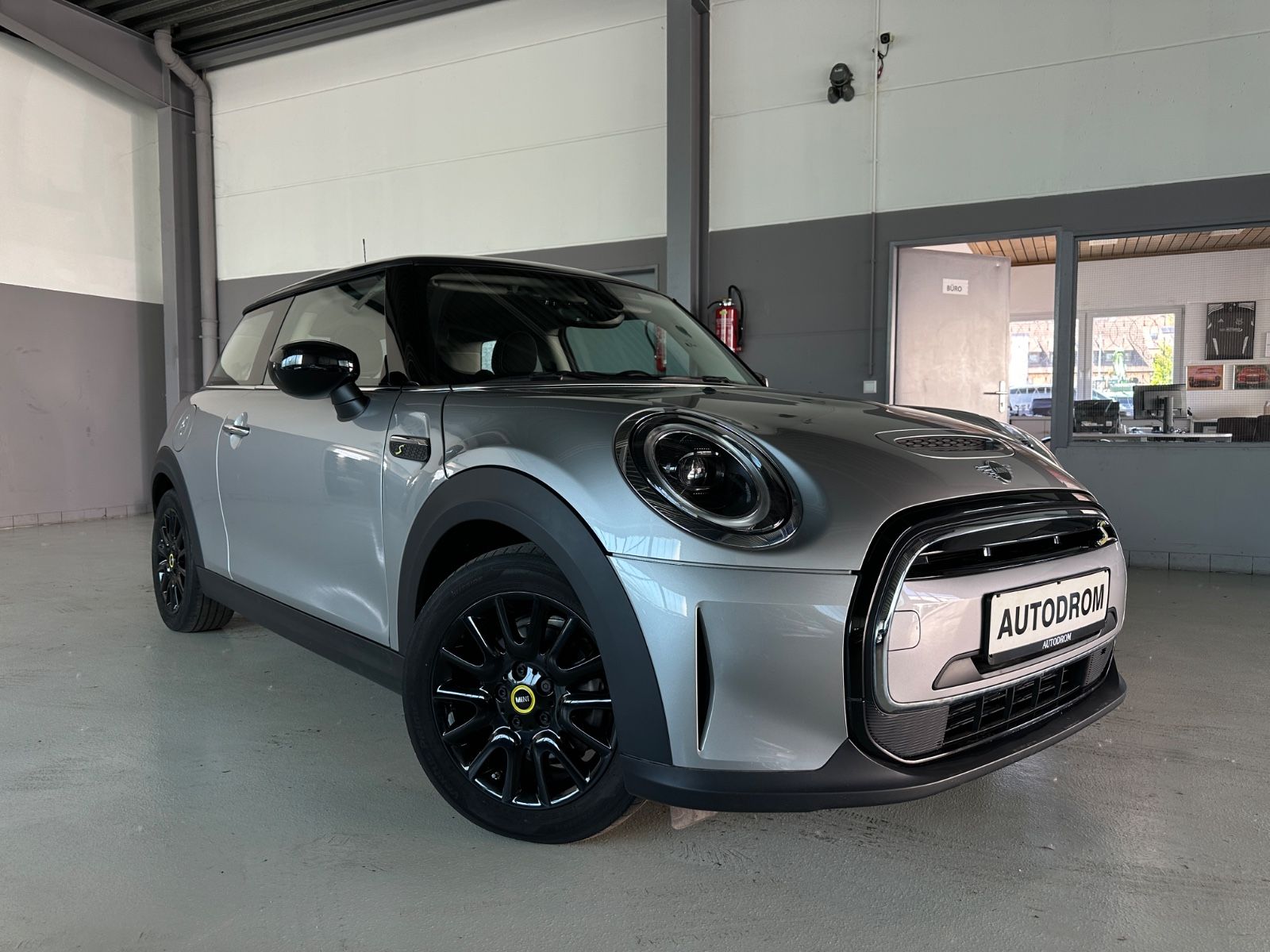 MINI COOPER SE Classic Trim / 1.Hand /Unfallfrei/