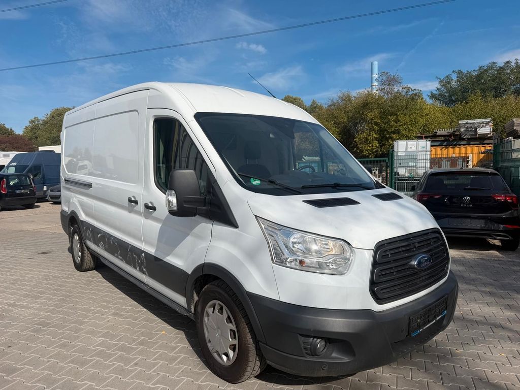 Image of Ford Transit