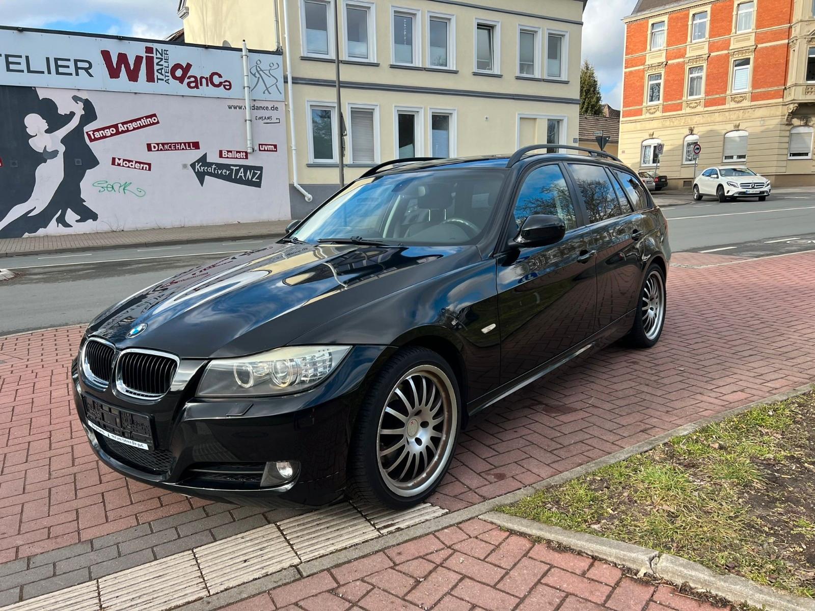 BMW 320i Touring*Teilleder*Xenon*PDC*Klimaauto*TÜV