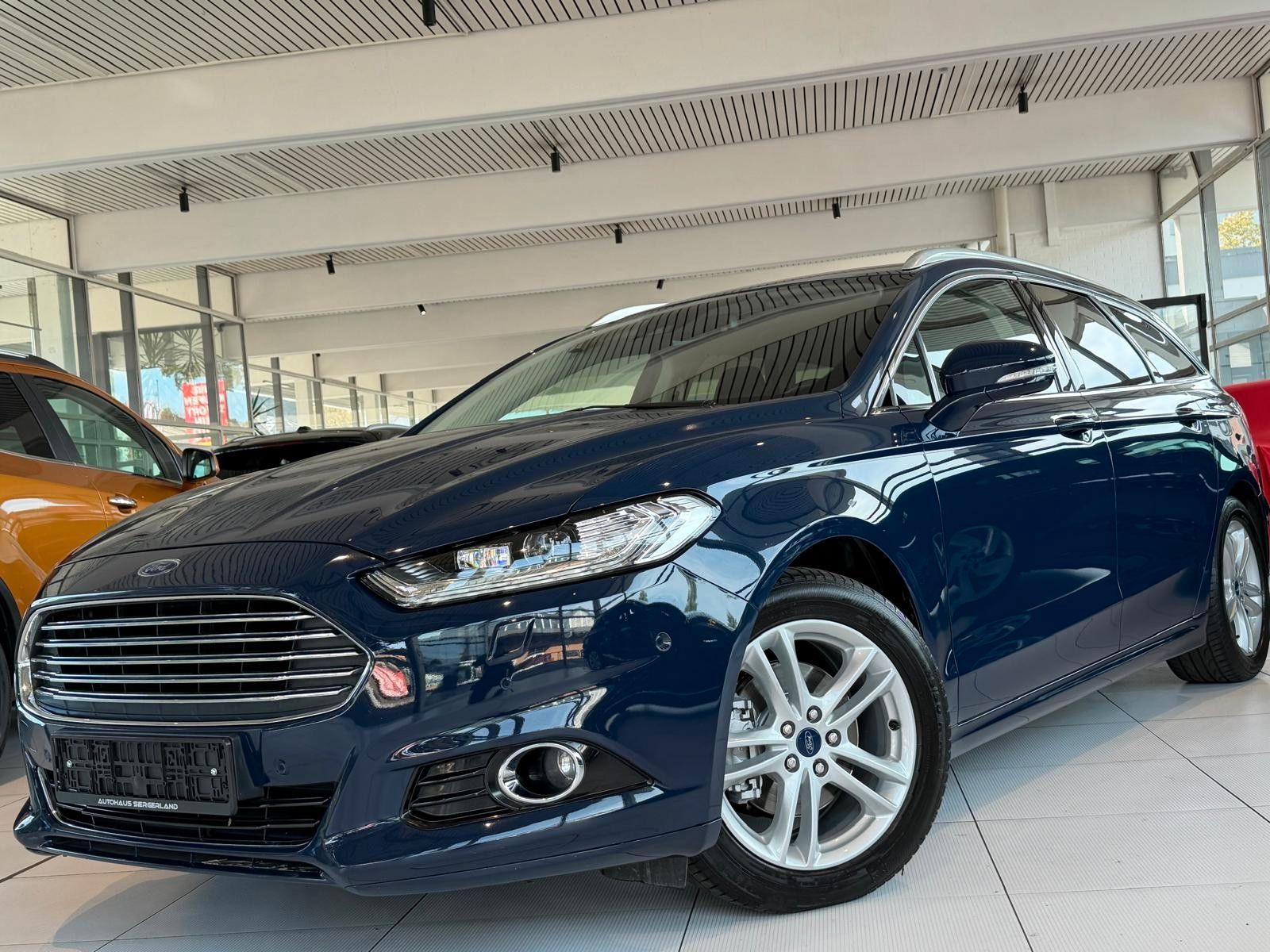 Ford Mondeo Turnier Titanium/AHK/PDC/Xenon
