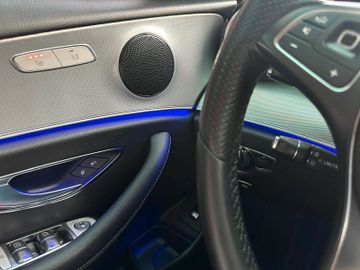 Mercedes E 220 - 10