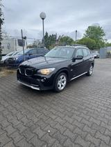 BMW X1 20 d sDrive*NAVI*PANO*KLIMA*AHK*PDC* - gebrauchte BMW X1 aus dem Jahr 2009